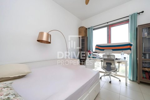 Apartamento en Town Square, Dubai, 3 dormitorios, 131 m², № 19811 - foto 12