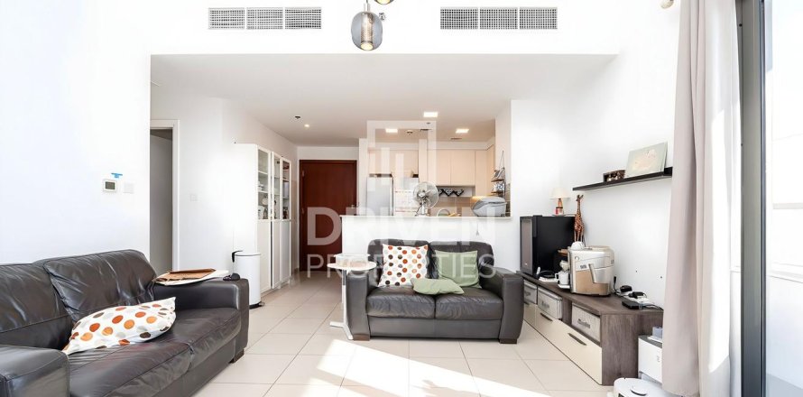 Apartamento en Town Square, Dubai, 3 dormitorios, 131 m², № 19811