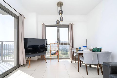 Apartamento en Town Square, Dubai, 3 dormitorios, 131 m², № 19811 - foto 3