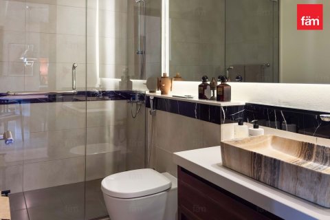 Apartment in Business Bay, Dubai 2 bedrooms, 85 sq.m. № 97632 - photo 16