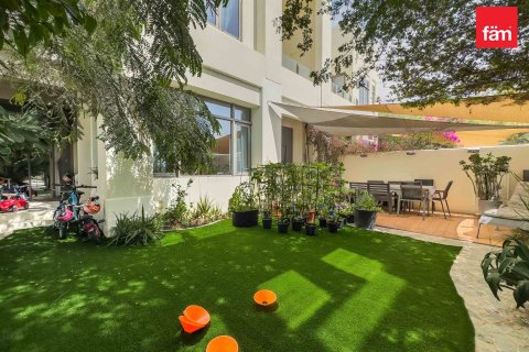 فيلا في ريم, دبي 3 غرف نوم, 233.9 م² رقم 97633 - صورة 20