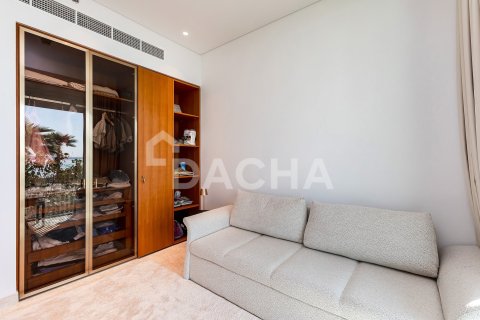 Купить квартиру в The Crescent, Пальма Джумейра, Дубай: 3 спальни, 177м², № 111644 - фото 11