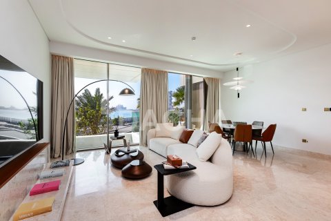 Купить квартиру в The Crescent, Пальма Джумейра, Дубай: 3 спальни, 177м², № 111644 - фото 21