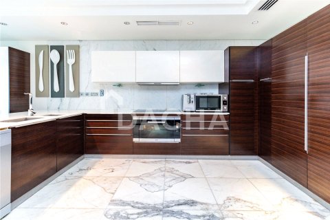 Купить квартиру в Marina Residences, Пальма Джумейра, Дубай: 4 спальни, 953м², № 111650 - фото 19