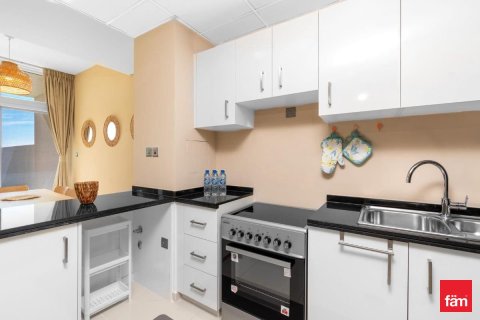 Townhouse in Dubai 3 bedrooms, 132.8 sq.m. № 85986 - photo 15