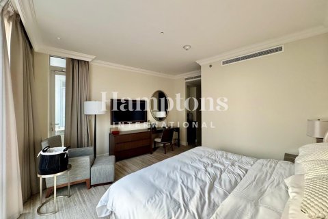 Apartment in Downtown Dubai (Downtown Burj Dubai), Dubai 2 bedrooms, 126.54038921 sq.m. № 114926 - photo 12