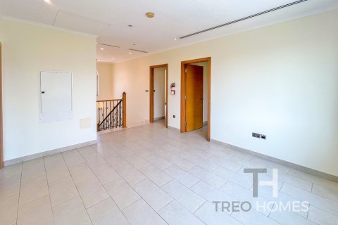 Villa in Legacy, Jumeirah Park, Dubai 4 bedrooms, 314 sq.m. № 16343 - photo 16