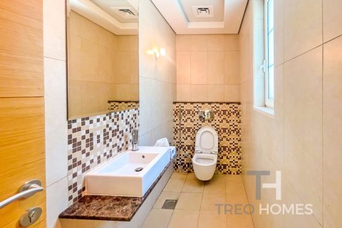 Villa in Legacy, Jumeirah Park, Dubai 4 bedrooms, 314 sq.m. № 16343 - photo 8