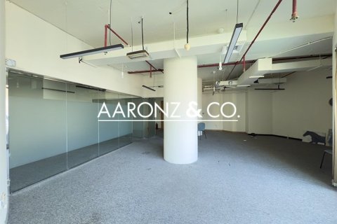 Oficina en Business Bay, Dubai, 114 m², № 84937 - foto 2