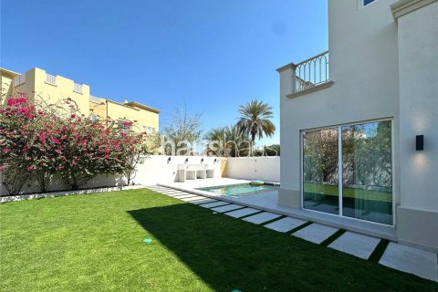 فيلا في The Springs, دبي 4 غرف نوم, 412 م² رقم 44706 - صورة 8