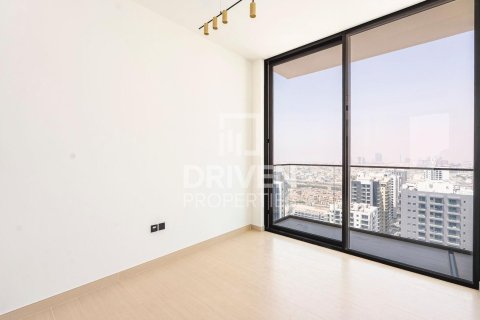 Apartment in Jumeirah Village Circle, Dubai 2 bedrooms, 107 sq.m. № 87165 - photo 12