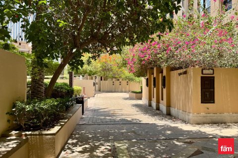 Apartamento en Old Town, Dubai, 1 dormitorio, 76.2 m², № 23961 - foto 4