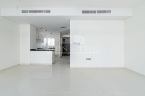 Townhouse in DAMAC Hills (Akoya by DAMAC), Dubai 3 bedrooms, 184 sq.m. № 61399 - photo 4