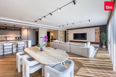 Снять в аренду квартиру в Аль-Васле, Дубай: 3 спальни, 225.8м², № 67403 - фото 4