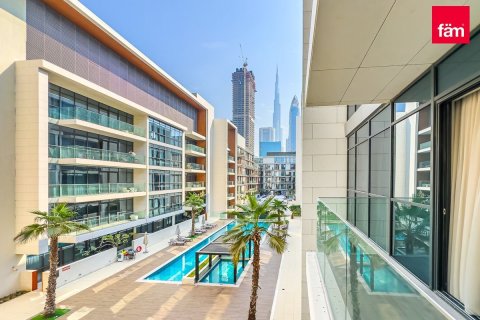 Снять в аренду квартиру в Аль-Васле, Дубай: 3 спальни, 225.8м², № 67403 - фото 1