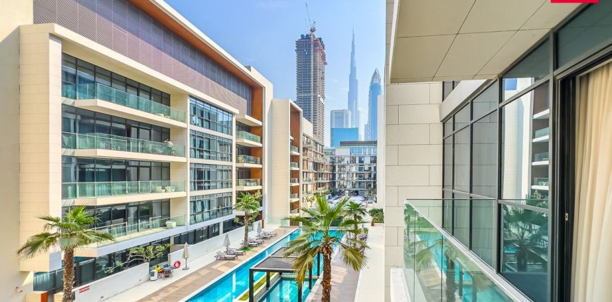 Квартира в Аль-Васле, Дубай, 3 спальни, 225.8м², № 67403