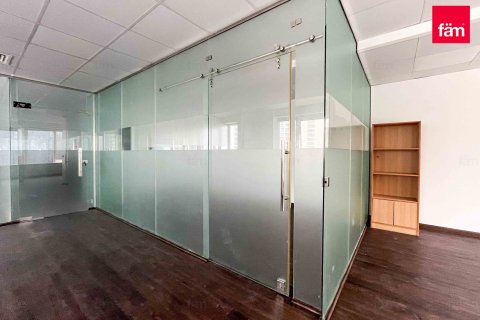 Bureau à Business Bay, Dubai, 109.8 m², № 67402 - photo 12