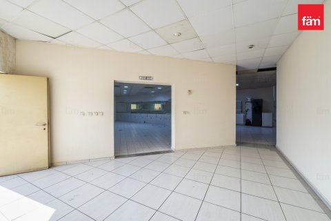 Camp de travail à Dubai, 3290.7 m², № 67392 - photo 3