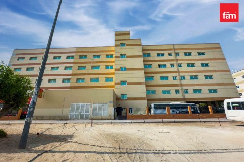 Camp de travail à Dubai, 3290.7 m², № 67392 - photo 19