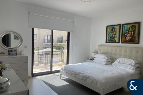 Villa in Mira 2, Reem, Dubai 4 bedrooms, 237 sq.m. № 76303 - photo 3