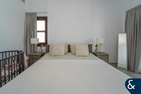 Снять в аренду квартиру в Al Andalus, Джумейра Гольф Эстейтс, Дубай: 2 спальни, 133м², № 76300 - фото 8