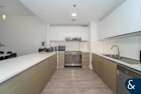 Снять в аренду квартиру в Al Andalus, Джумейра Гольф Эстейтс, Дубай: 2 спальни, 133м², № 76300 - фото 17