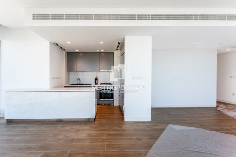 Apartment in Jumeirah Lake Towers, Dubai 2 bedrooms, 124 sq.m. № 72716 - photo 24