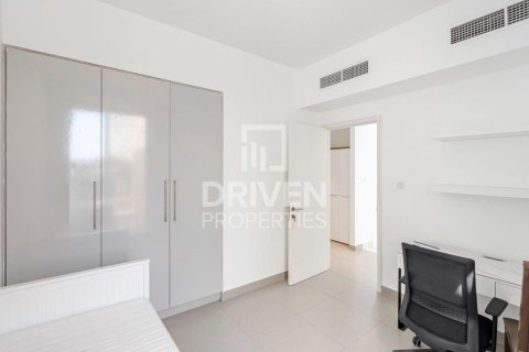 Снять в аренду таунхаус в Maple at Dubai Hills Estate, Дубай Хилс Эстейт, Дубай: 3 спальни, 202.62м², № 129086 - фото 12