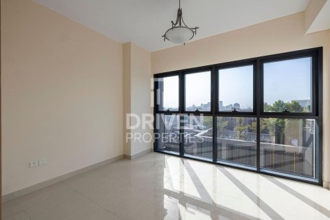 Apartment in Deira, Dubai 2 bedrooms, 95.13 sq.m. № 129085