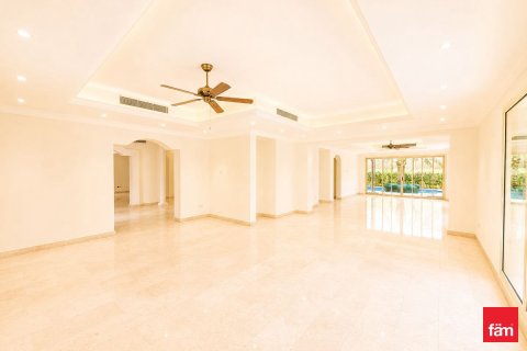 Villa en Al Barsha, Dubai, 4 dormitorios, 1849.9 m², № 110553 - foto 26