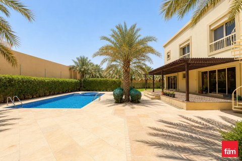 Villa en Al Barsha, Dubai, 4 dormitorios, 1849.9 m², № 110553 - foto 5