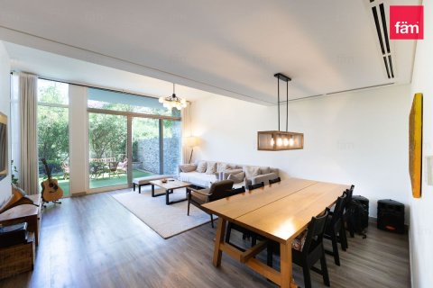 Maison de ville à Dubai, 3 chambres, 187.2 m², № 110551