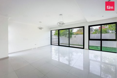 Villa in Dubai 6 bedrooms, 600.6 sq.m. № 110552 - photo 13