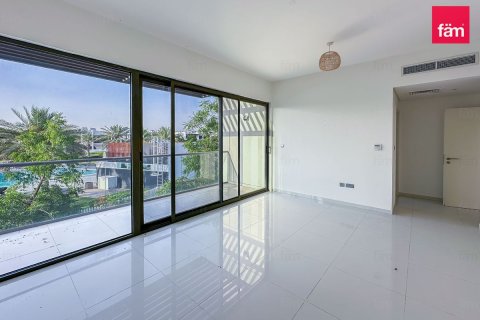 Villa in Dubai 6 bedrooms, 600.6 sq.m. № 110552 - photo 15