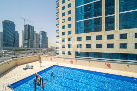 Apartment in Dubai Marina, Dubai 4 bedrooms, 228 sq.m. № 22907 - photo 18