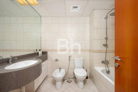 Apartment in Dubai Marina, Dubai 4 bedrooms, 228 sq.m. № 22907 - photo 8