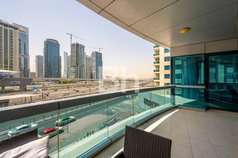 Apartment in Dubai Marina, Dubai 4 bedrooms, 228 sq.m. № 22907 - photo 10