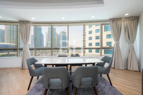 Apartment in Dubai Marina, Dubai 4 bedrooms, 228 sq.m. № 22907 - photo 4