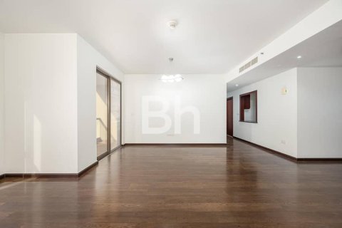 Купить квартиру в Джумейра Бич Резиденс, Дубай: 3 спальни, 175м², № 22910 - фото 3