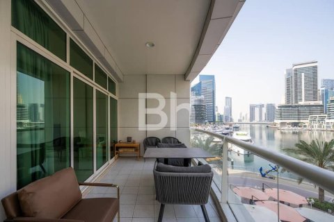 Снять в аренду квартиру в Дубай Марине, Дубай: 2 спальни, 159м², № 22908 - фото 8