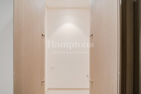 Apartment in Grandeur Residences, Palm Jumeirah, Dubai 2 bedrooms, 111.17980719 sq.m. № 14035 - photo 10