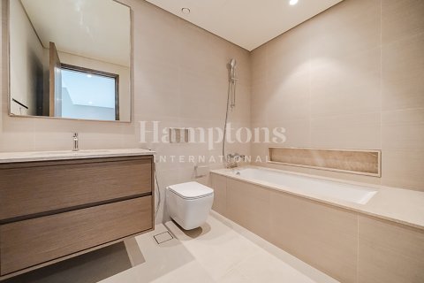 Apartamento en Grandeur Residences, Palm Jumeirah, Dubai, 1 dormitorio, 71.09959493 m², № 14033 - foto 2
