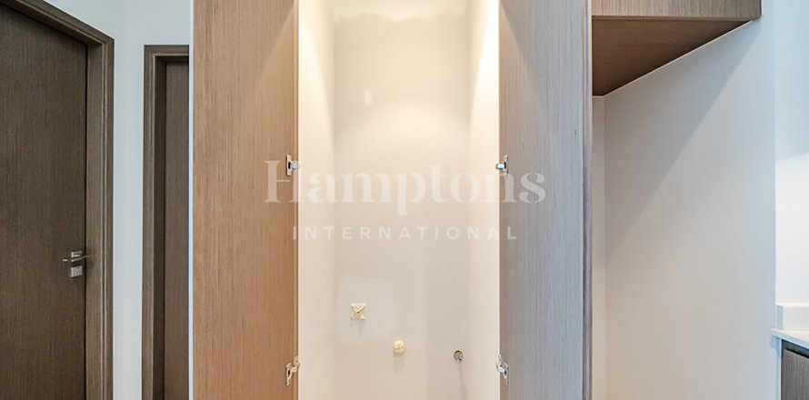 Apartamento en Grandeur Residences, Palm Jumeirah, Dubai, 1 dormitorio, 71.0996 m², № 14033