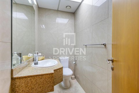 Apartment in Dubai Marina, Dubai 2 bedrooms, 135 sq.m. № 19701 - photo 13