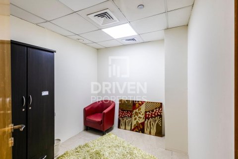 Apartment in Dubai Marina, Dubai 2 bedrooms, 135 sq.m. № 19701 - photo 8