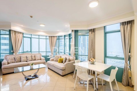 Apartment in Dubai Marina, Dubai 2 bedrooms, 135 sq.m. № 19701 - photo 1