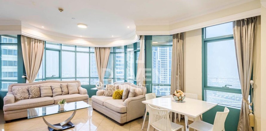 Apartment in Dubai Marina, Dubai 2 bedrooms, 135 sq.m. № 19701