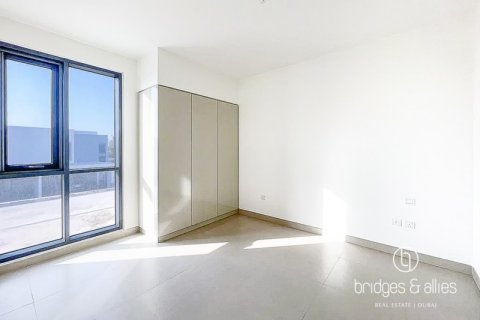 Снять в аренду виллу в Дубай Хилс Эстейт, Дубай: 4 спальни, 202.6м², № 78092 - фото 13