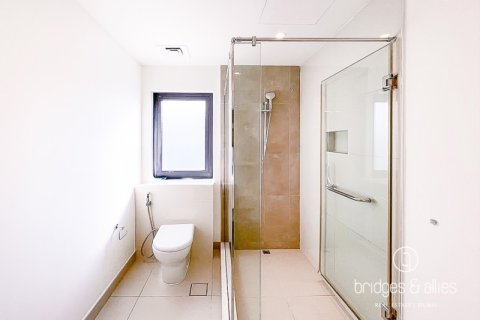 Снять в аренду виллу в Дубай Хилс Эстейт, Дубай: 4 спальни, 202.6м², № 78092 - фото 16