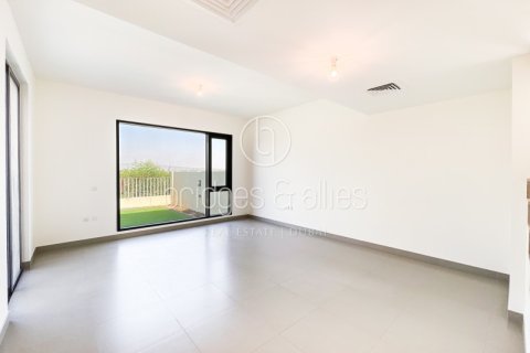 Villa in Dubai Hills Estate, Dubai 3 bedrooms, 284.6 sq.m. № 78091 - photo 15